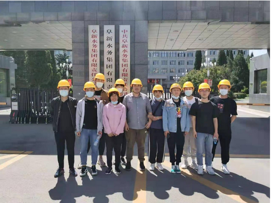 1642745800829781.png 封皮0.png