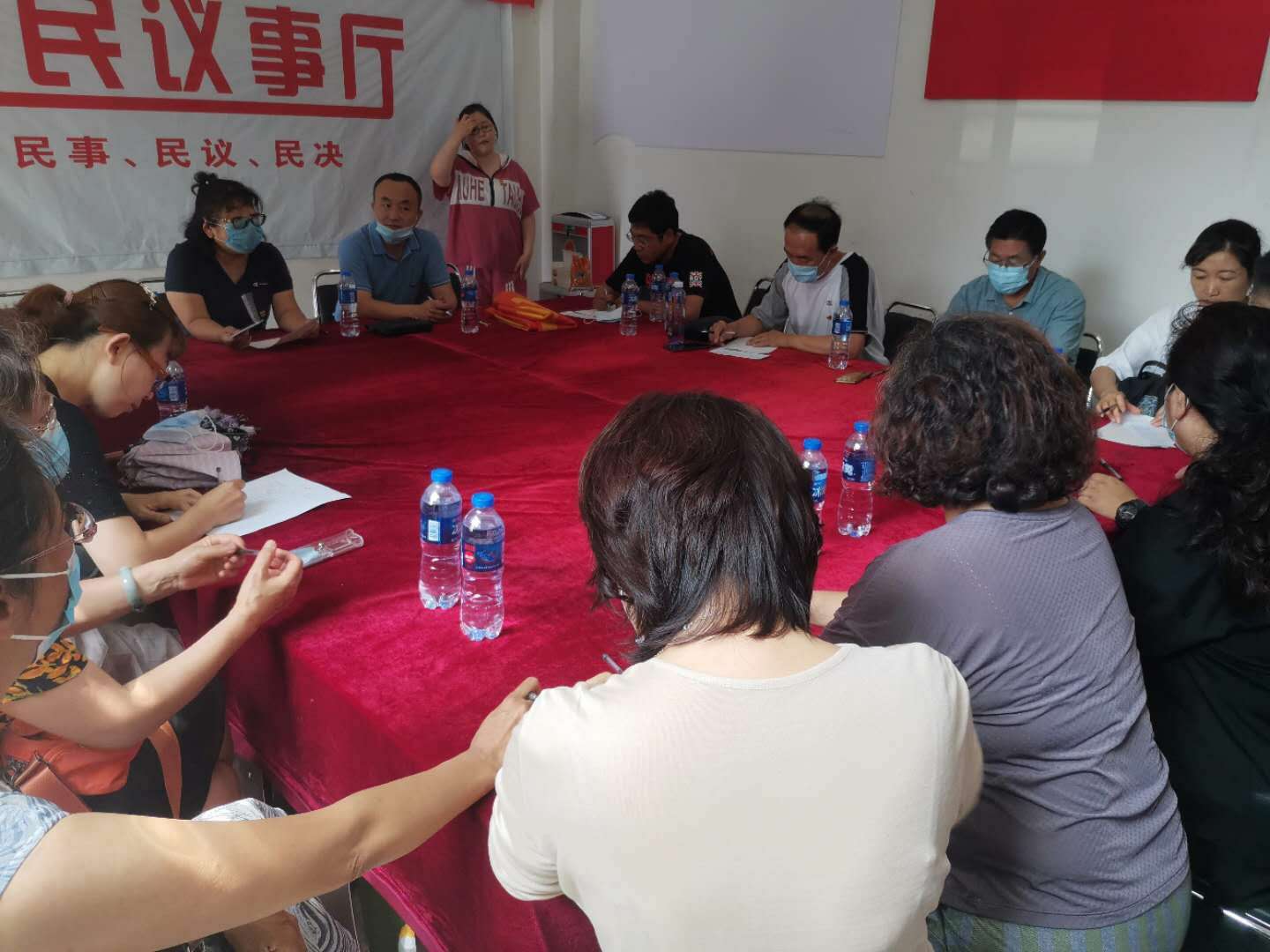 1593485816715876.jpg 560448943016845365.jpg