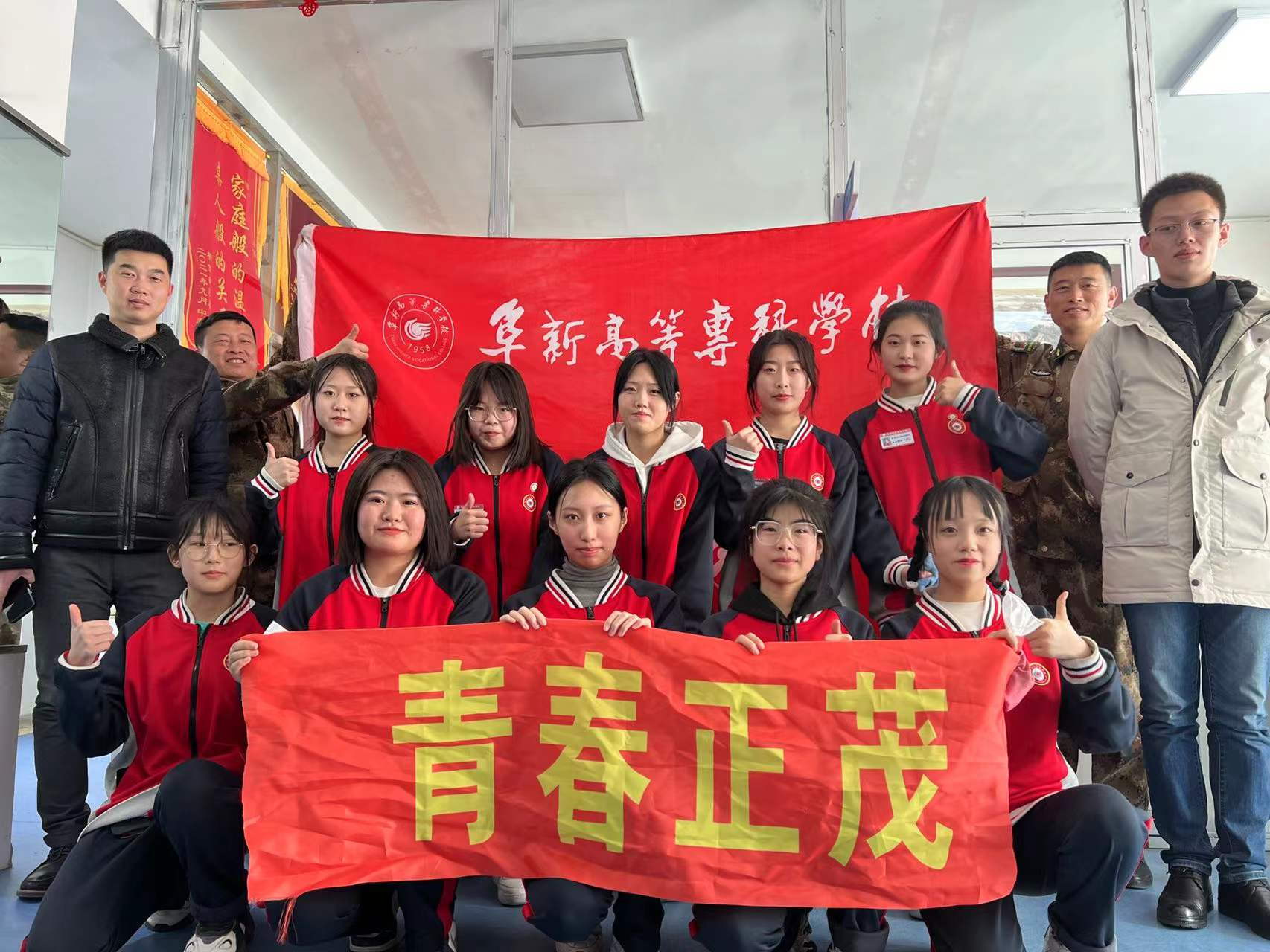 1646702298159561.jpg 3b425cc3897217e8df3e8bd602ab677.jpg