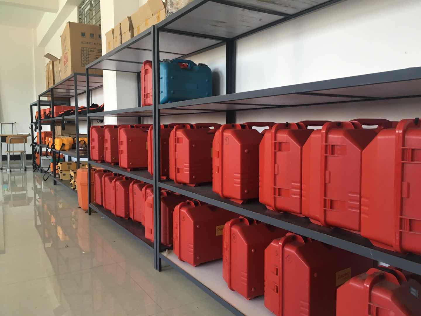 1592540859292228.jpg 1測量實(shí)訓(xùn)室1.jpg