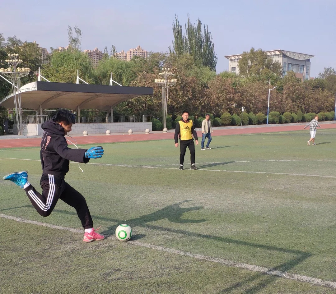 1592183622857924.jpg 640.webp (1).jpg