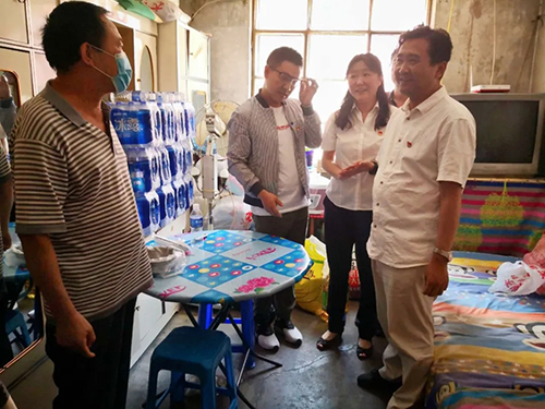 1593996871304019.jpg 640.webp (3).jpg