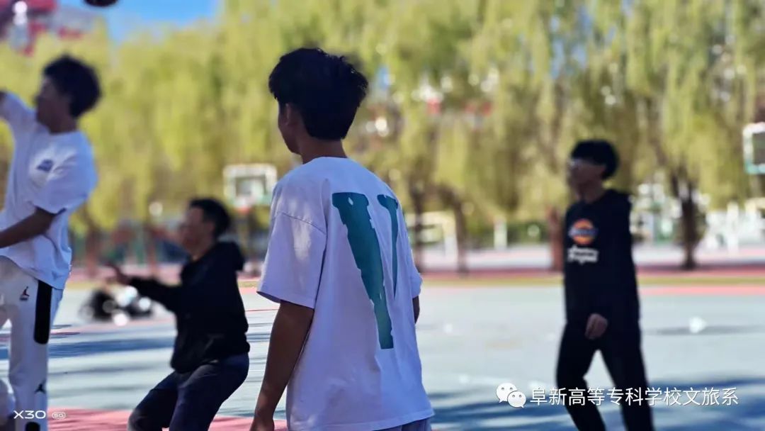 1642871126771516.jpg 校園籃球賽 (6).jpg